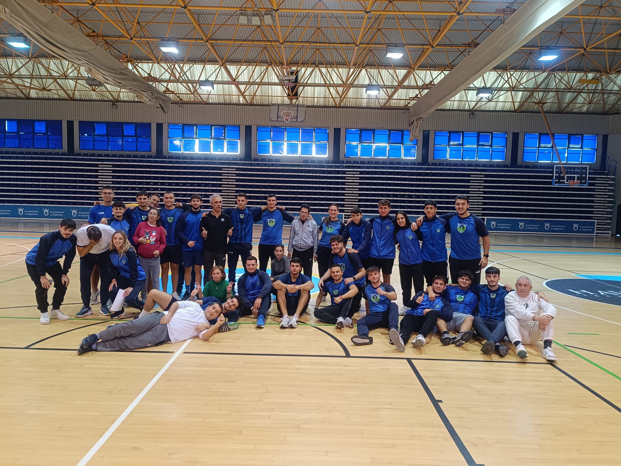 TSEAS Y ASANSULL Actividad Conjunta Sobre Inclusi n Social Colegio 